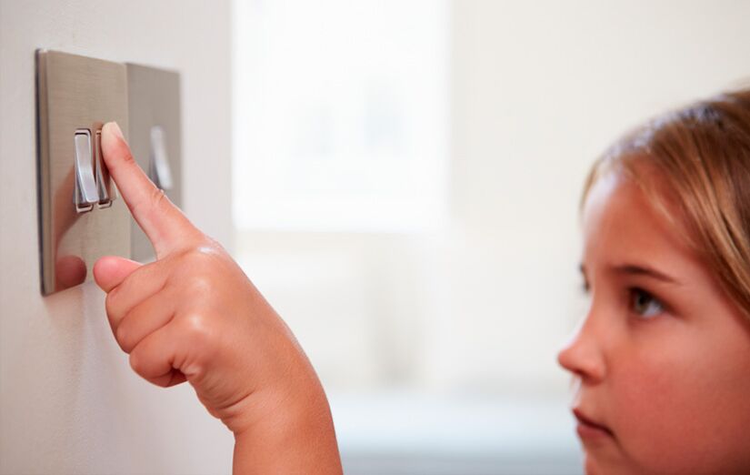 Turn off the light when not in use